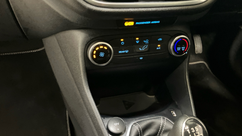 Ford Fiesta 1.0 EcoBoost Titanium 5dr Petrol Hatchback